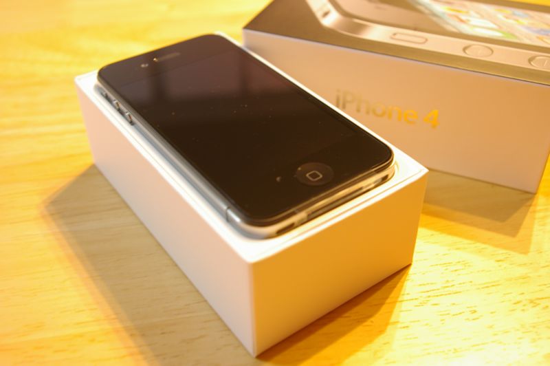 8月6日　iPhone4届いた